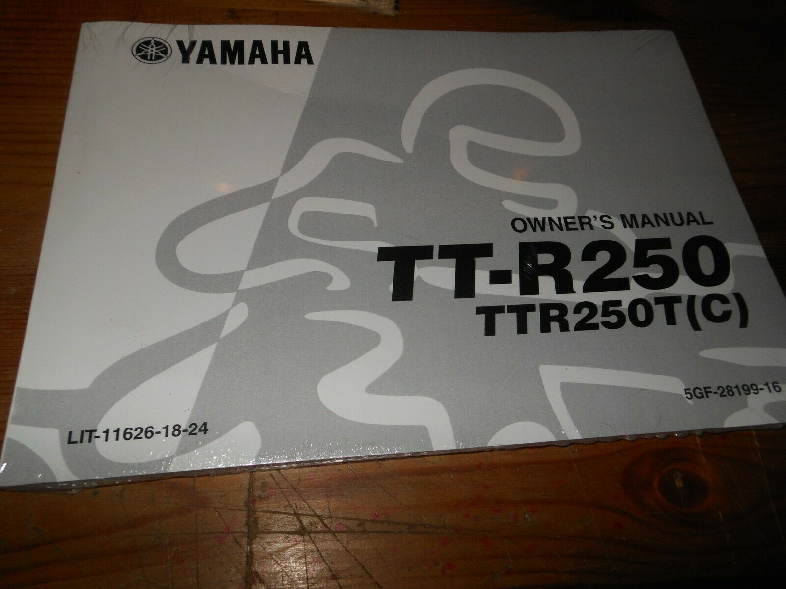 New Oem Yamaha Tt-r250 Ttr250t (c) Owner's Manual  # Lit-11626-18-24